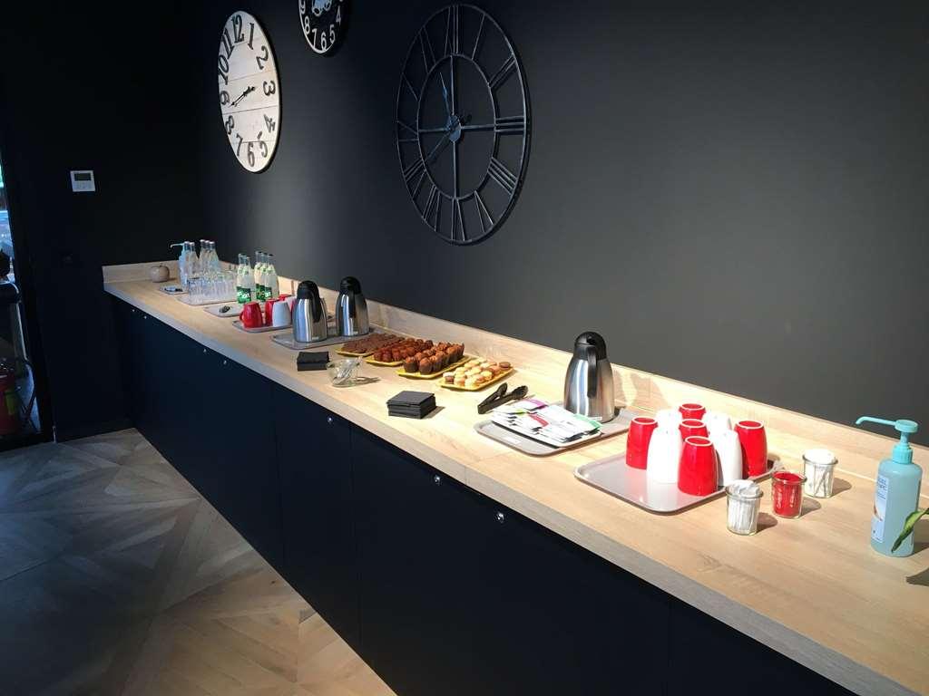 Ibis Styles Valenciennes Petite Foret Instalações foto